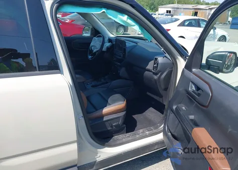 2024 Ford Bronco Sport Outer Banks z USA, uszkodzony, nr VIN 3FMCR9C62RRF18045